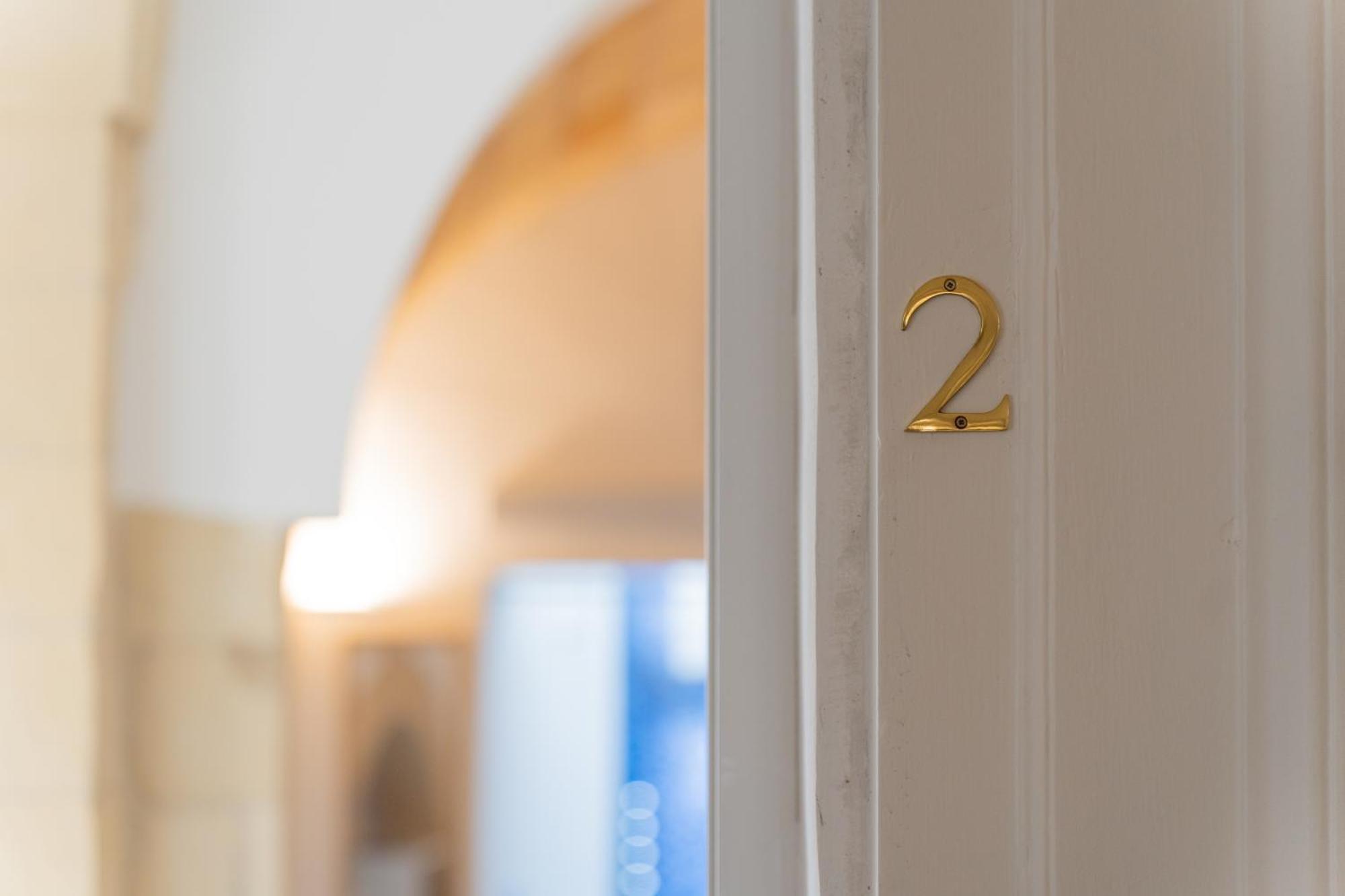 Dimora Barocca Luxury Suites 莱切 外观 照片