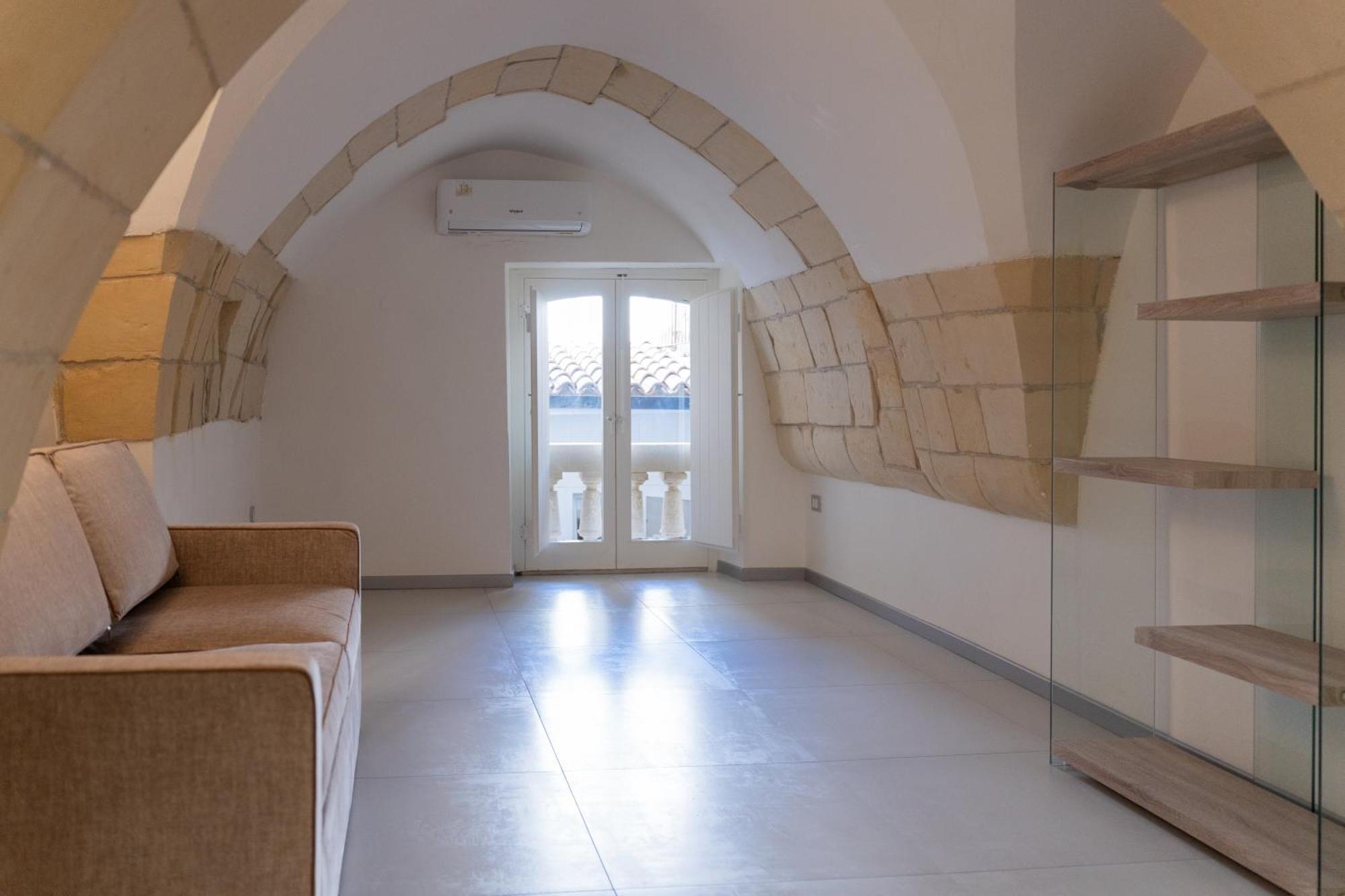 Dimora Barocca Luxury Suites 莱切 外观 照片