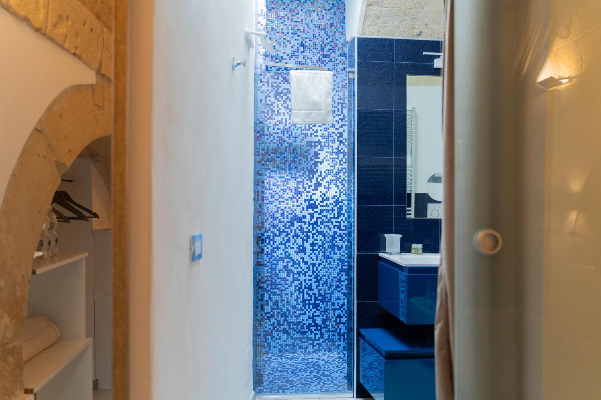Dimora Barocca Luxury Suites 莱切 外观 照片