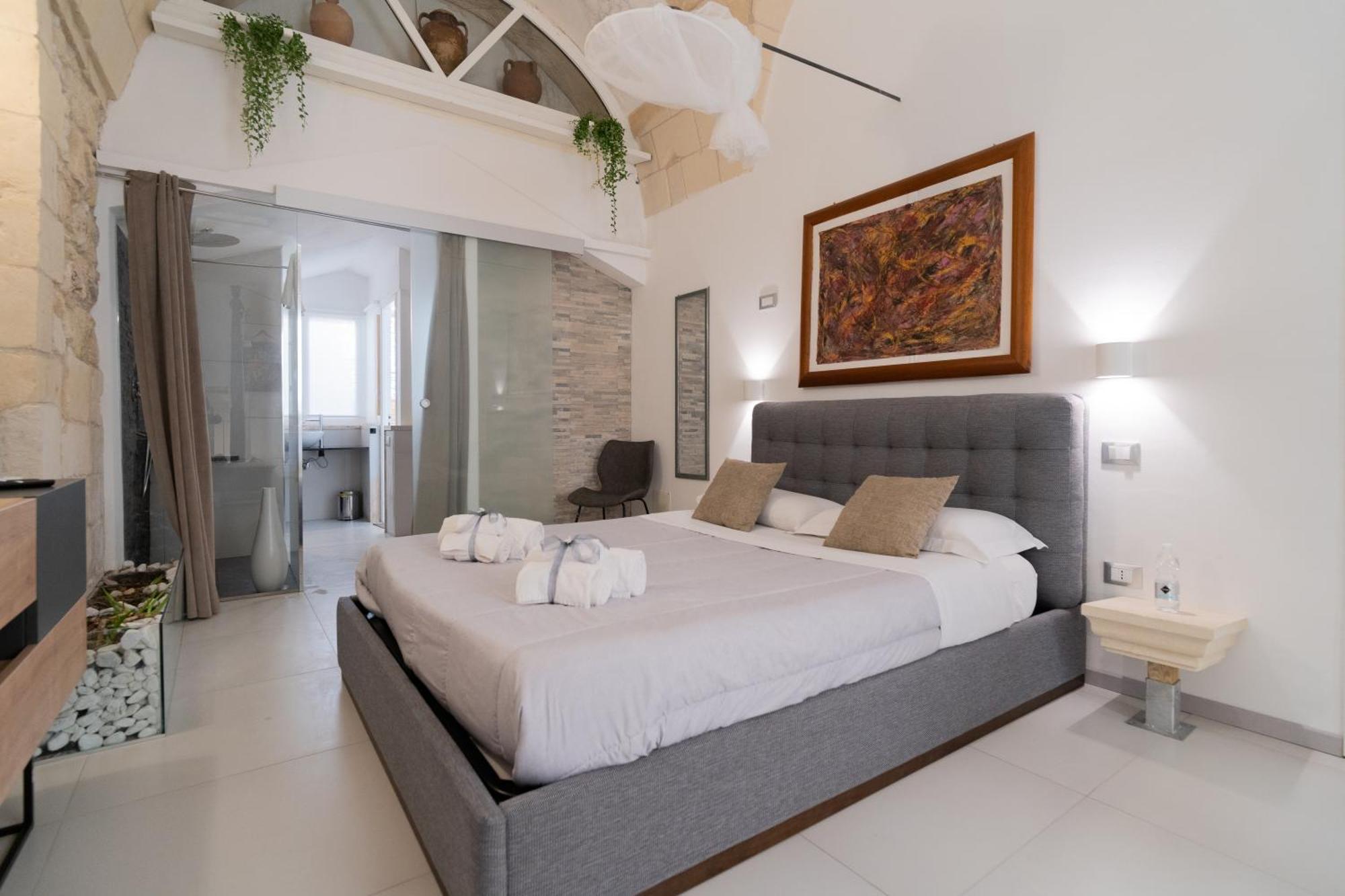 Dimora Barocca Luxury Suites 莱切 外观 照片